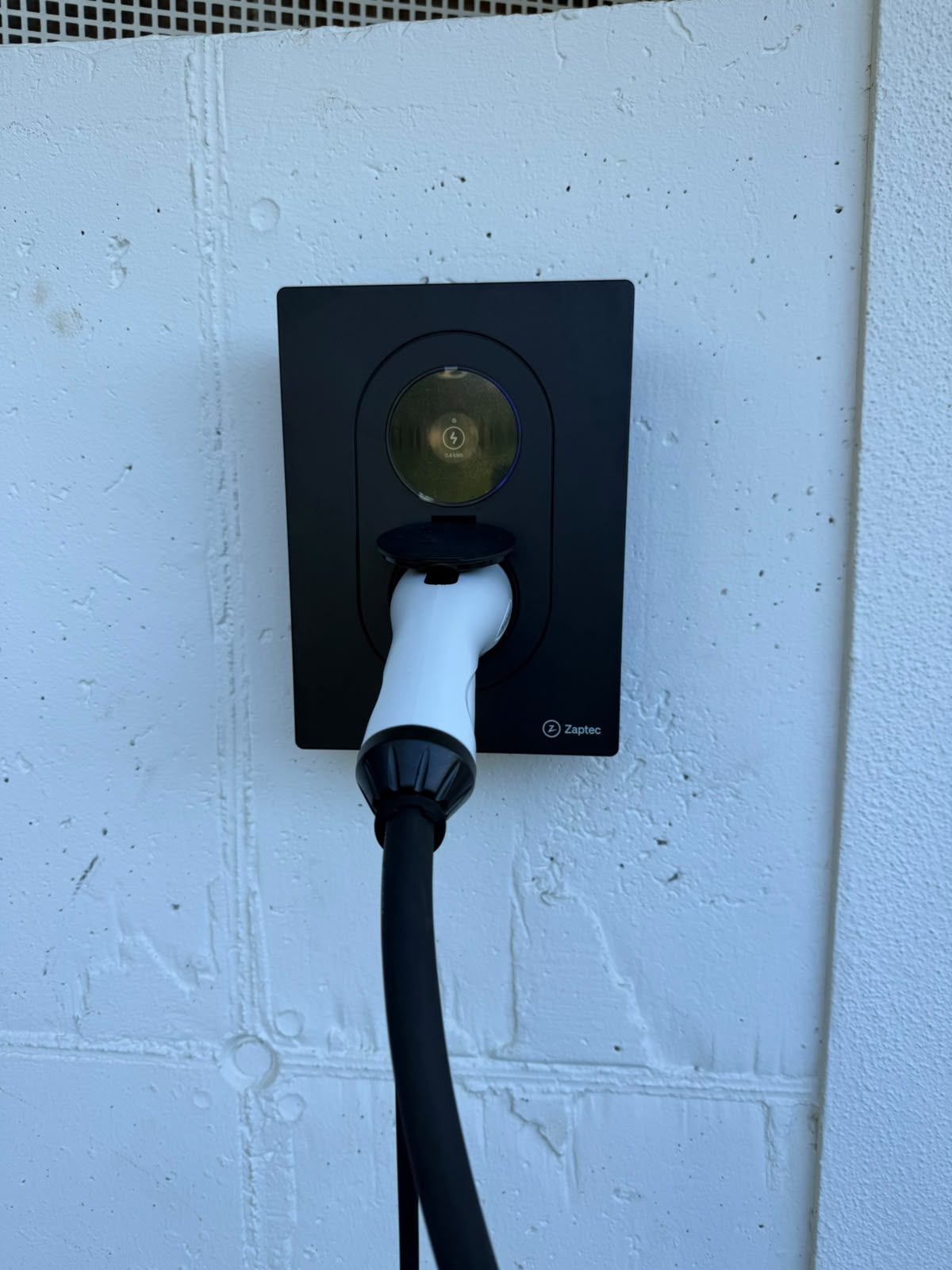 Zaptec Wallbox in Betrieb – echte Arbeit von HD Elektroworld